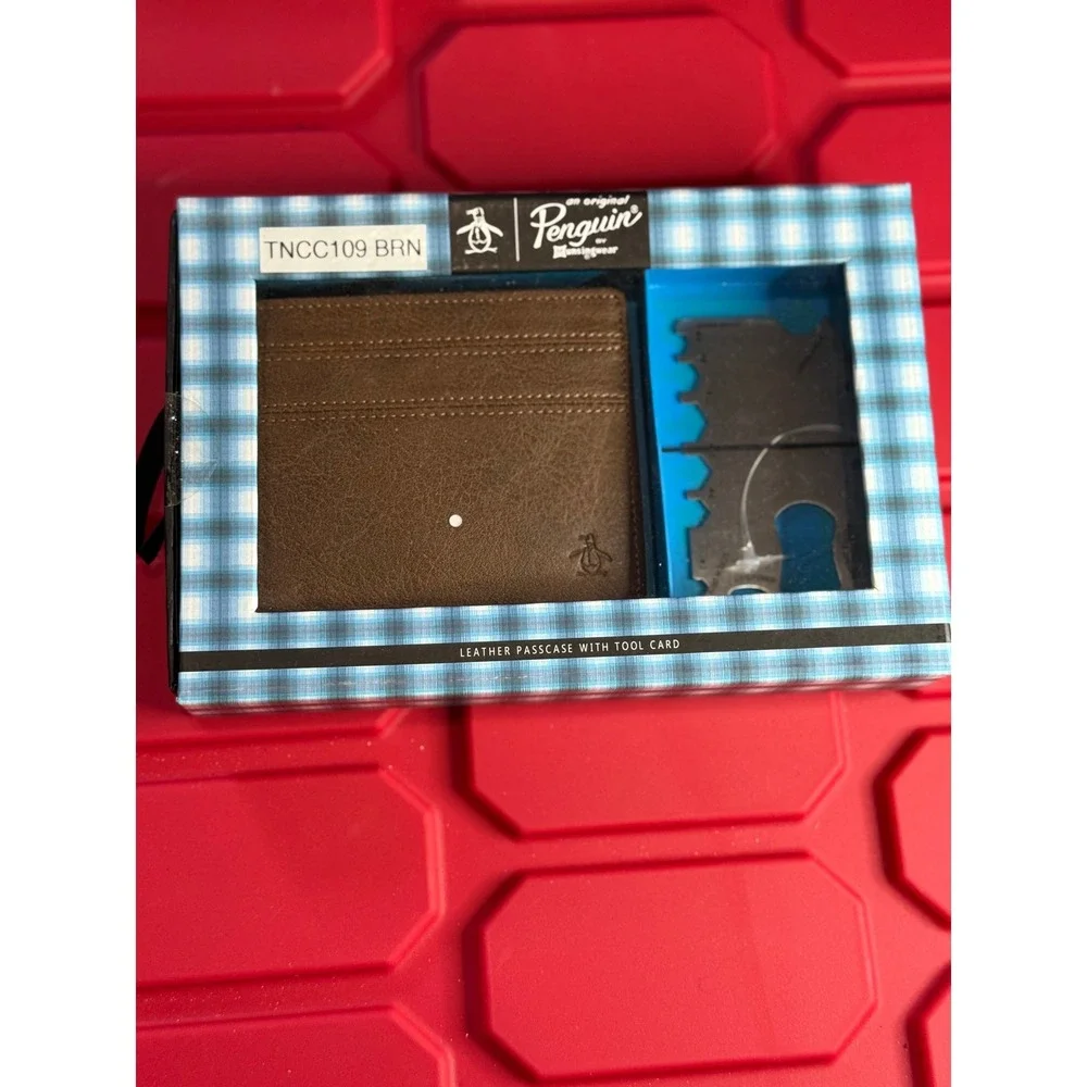 Original Penguin Mens Leather Passcase Wallet and Tool Card Gift Set TNCC109 BRN